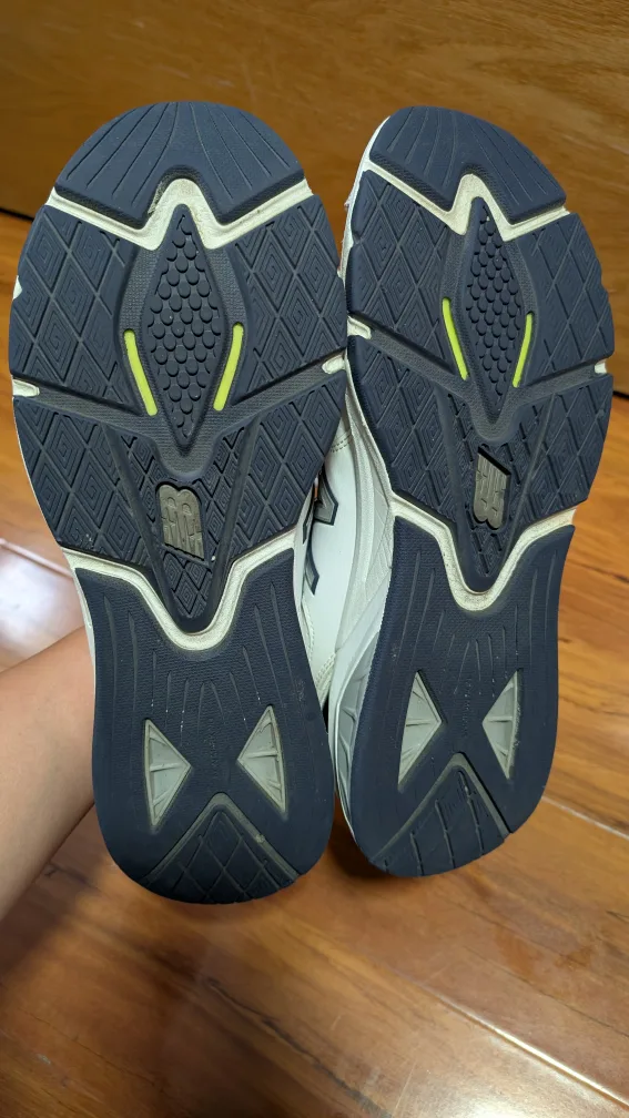 New Balance 857 White Sneakers 💚 image indicator(4)