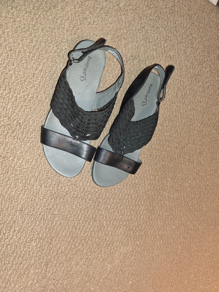 Baretraps Sandals