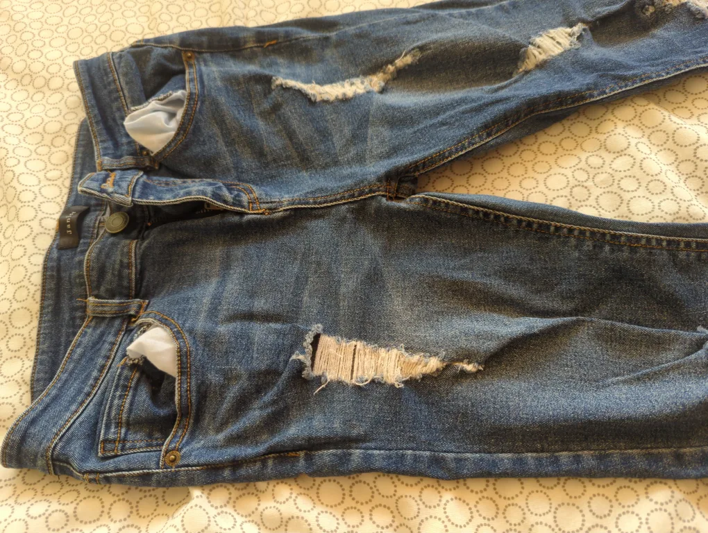 US Size 4 Petite Distressed Skinny Jeans from Japan thumbnail