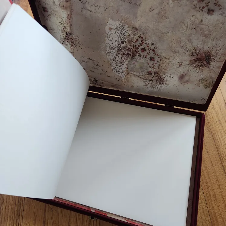 New Family Heirloom Scrapbook Collection image indicator(5)