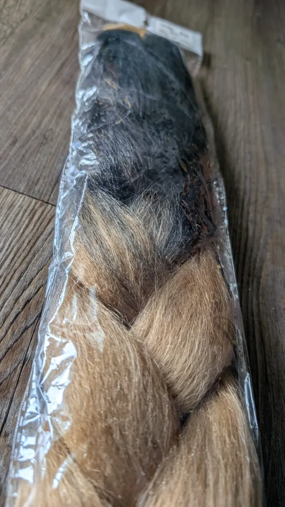Brand NEW Ombre Braid Hair Extensions ‼️ 🖤🤎🧡💛 image indicator(3)