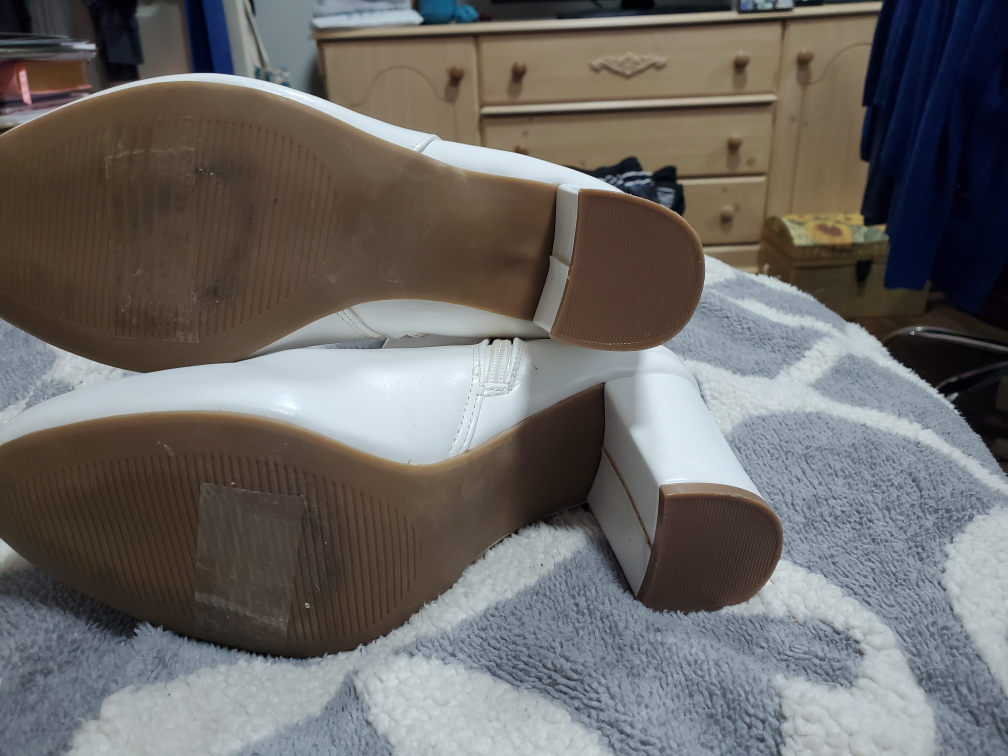White Heeled Ankle Boots - photo 4