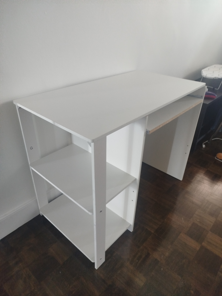 White desk with shelves
