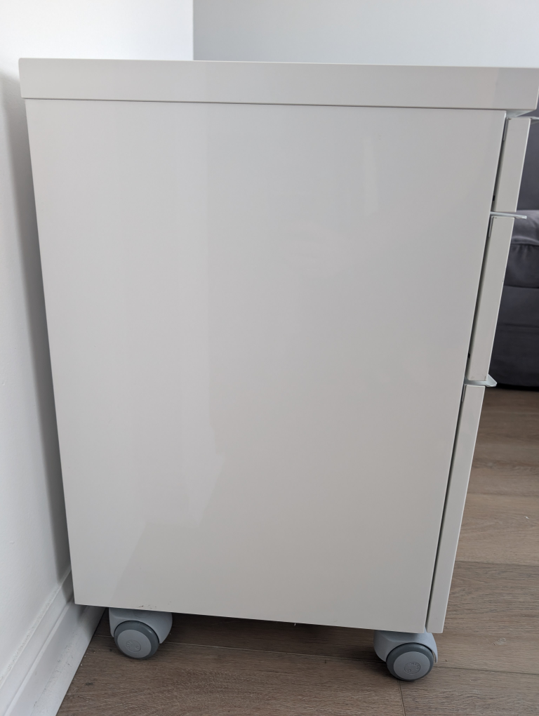 IKEA BESTÅ BURS Drawer unit on casters - photo 4