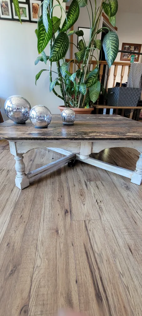 Rustic Coffee Table image indicator(2)