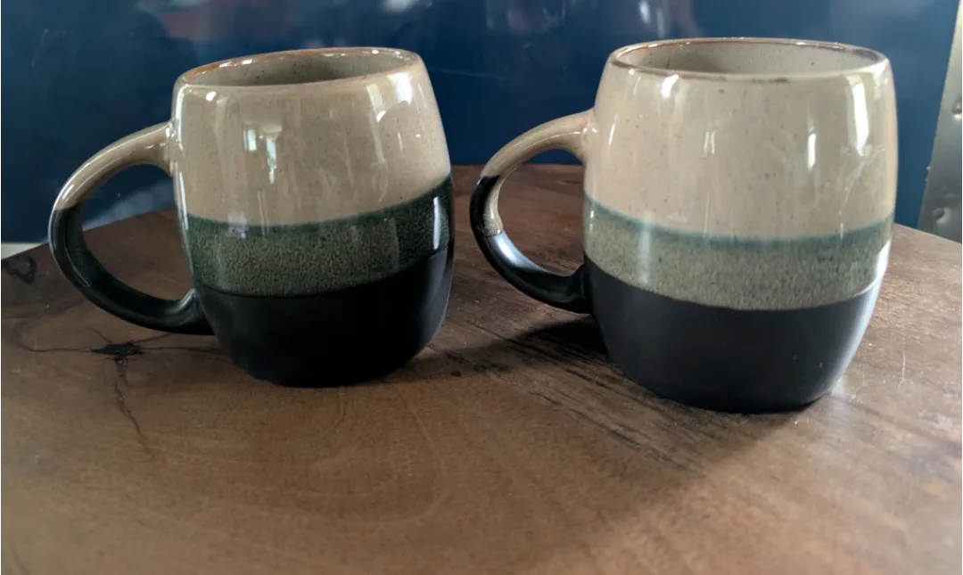 Set of 2 Two-Tone Ceramic Mugs thumbnail