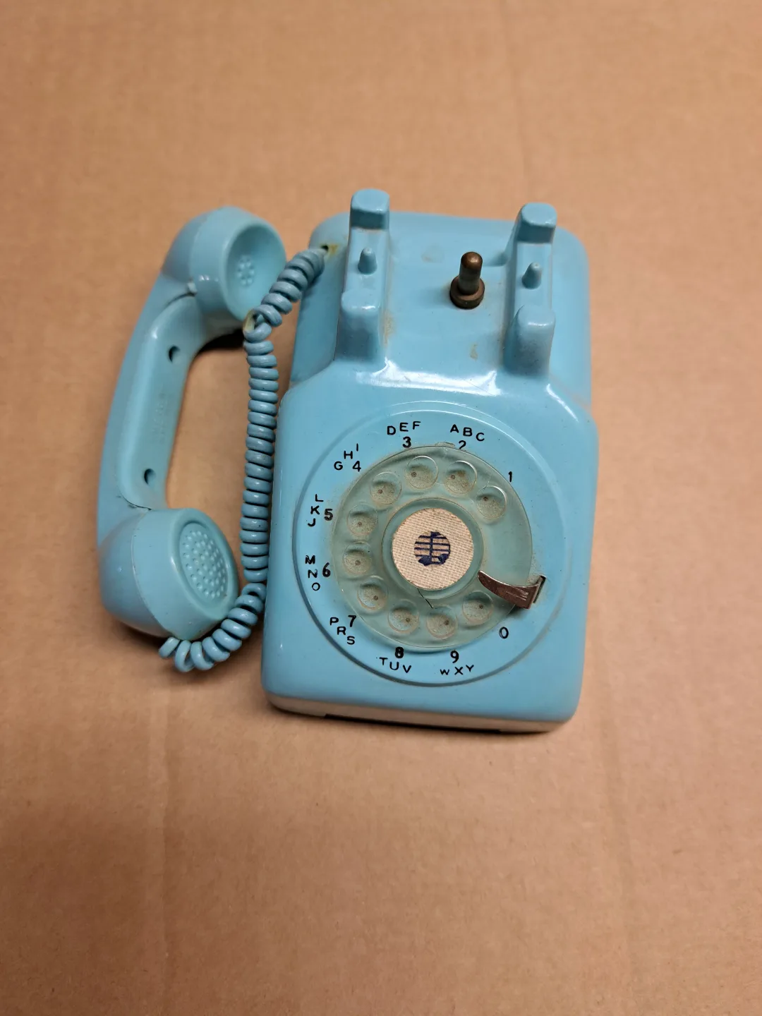 Vintage Blue Rotary Telephone Music Box image indicator(5)
