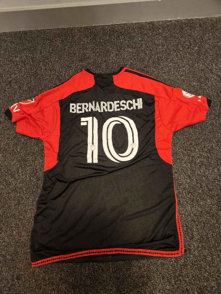 Adidas Toronto FC Bernadeschi Jersey Size 2XL image indicator(2)