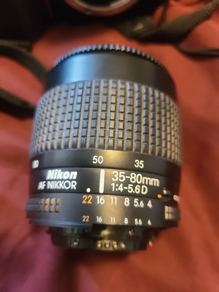 Nikon F50 Camera with Lens image indicator(5)