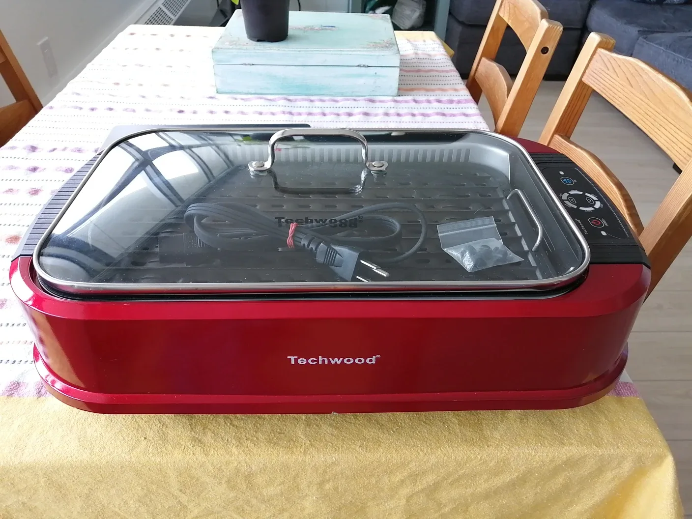 Techwood Electric Indoor Grill thumbnail