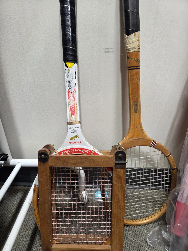 Vintage Dunlop & Sportcraft Tennis Racquets image indicator(3)