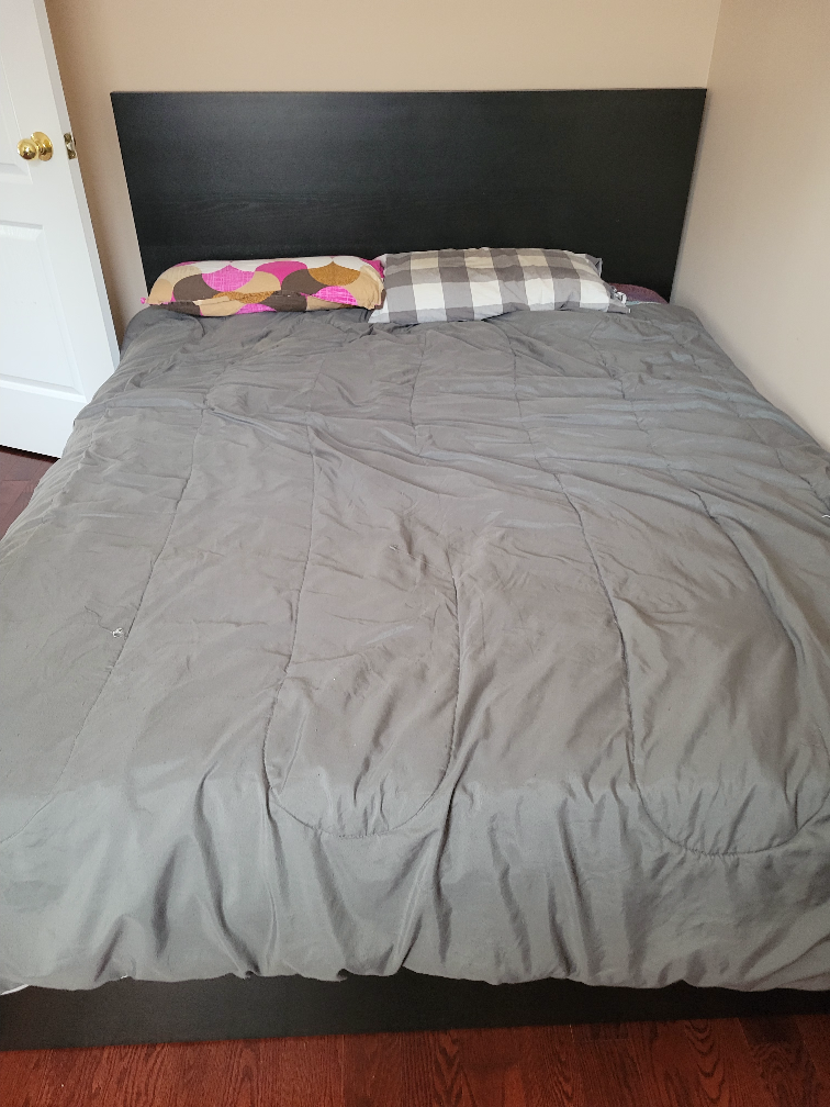 Queen Size Bed with Headboard