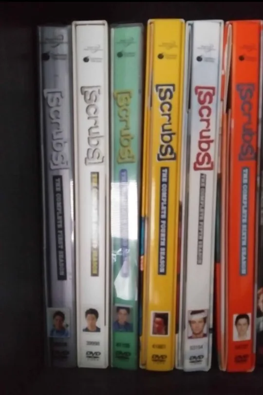 Scrubs seasons 1-6 DVDs thumbnail
