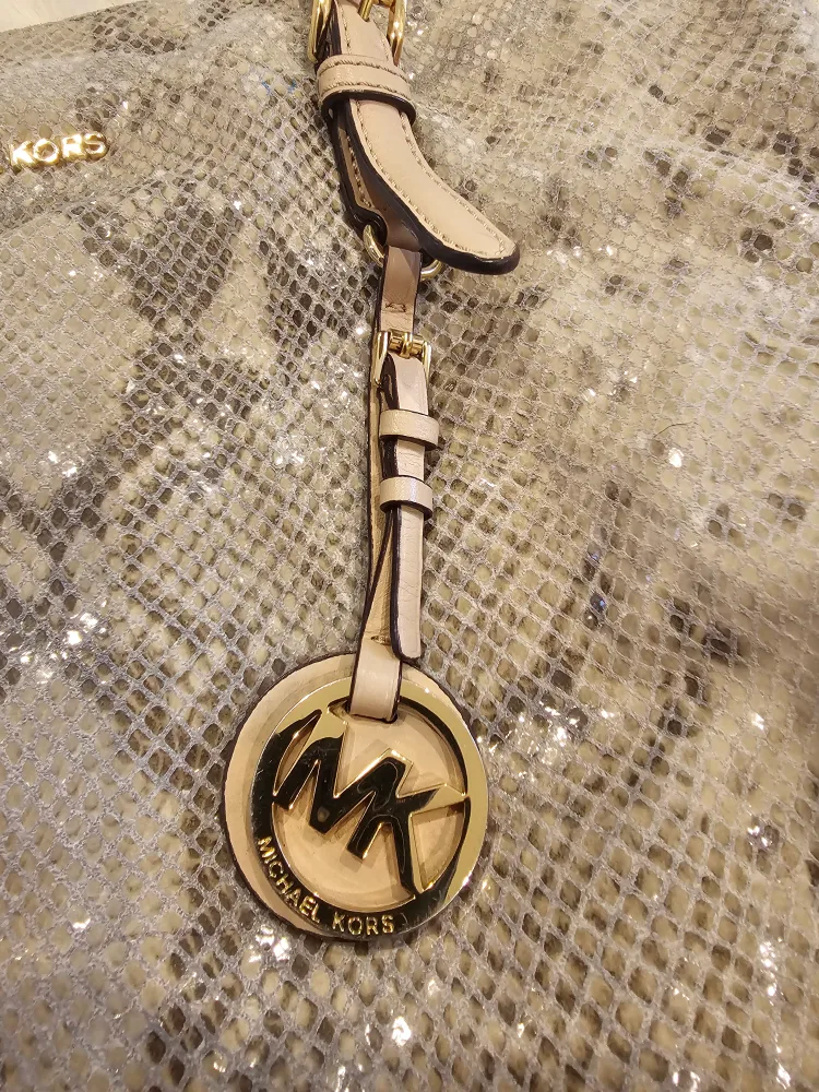 Michael Kors Tote Bag image indicator(3)