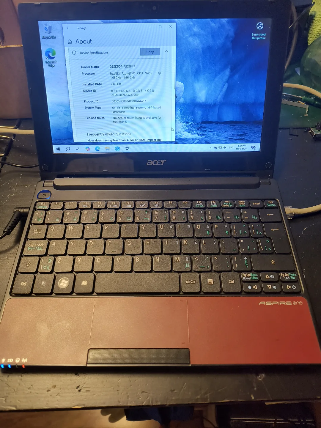 Acer Aspire mini laptop Windows 10 thumbnail