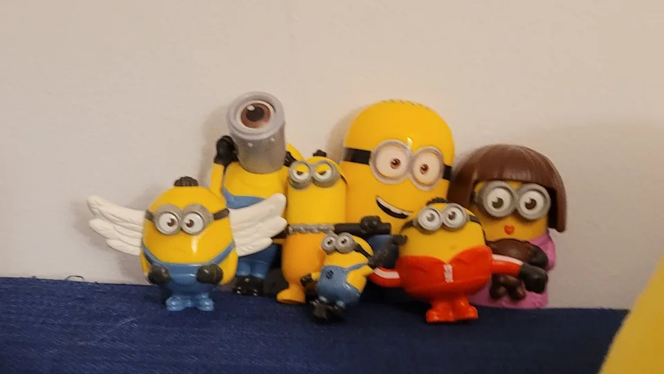 Minions Toy Collection image indicator(9)