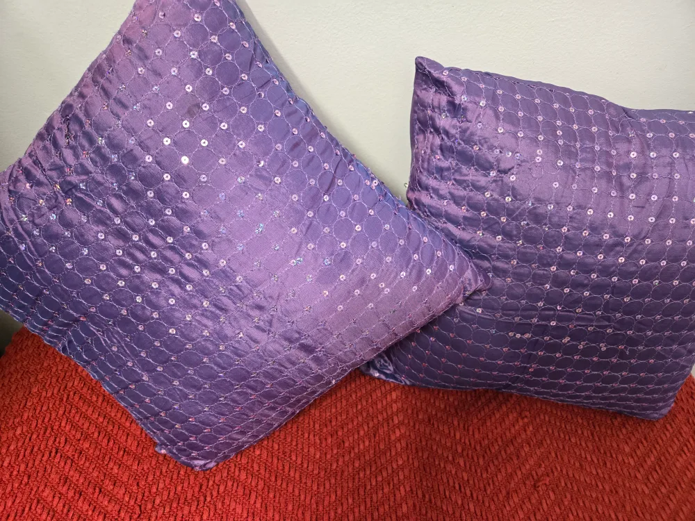 Purple Sequined Pillows image indicator(3)