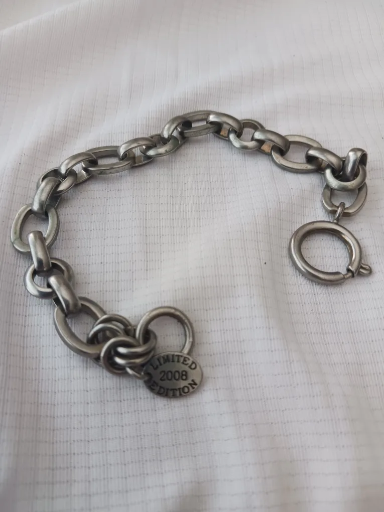 Authentic Juicy Couture Bracelet with Charms (2008) image indicator(2)