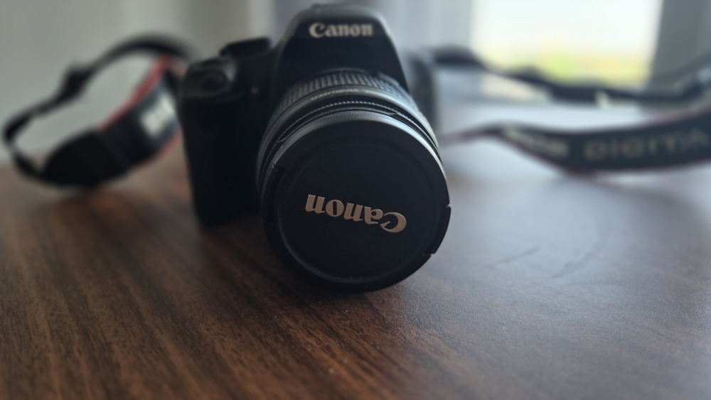 Canon EOS Camera Kit