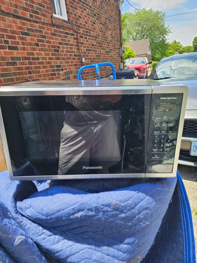 Panasonic 1000W High Power Microwave thumbnail