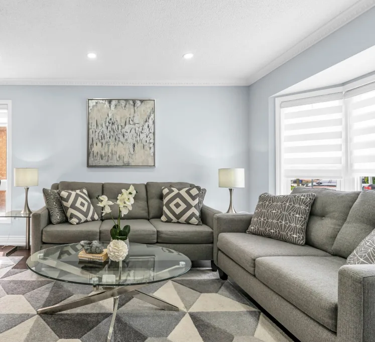 Living Room Furniture Set thumbnail