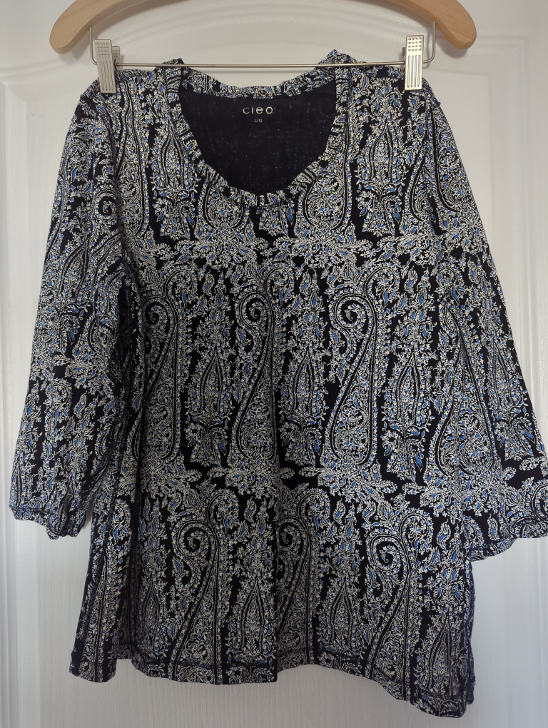 Floral Print Blouse and Paisley Print Top - photo 2