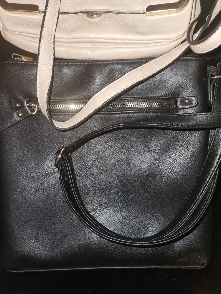 Women's crossbody purses image indicator(3)