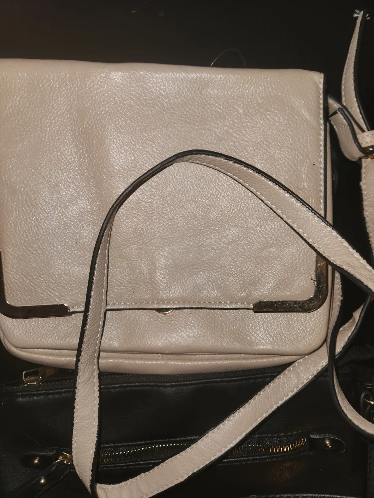 Women's crossbody purses image indicator(4)