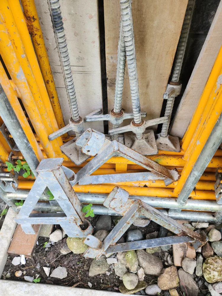 3' Metal Scaffolding Frames & Accessories image indicator(3)