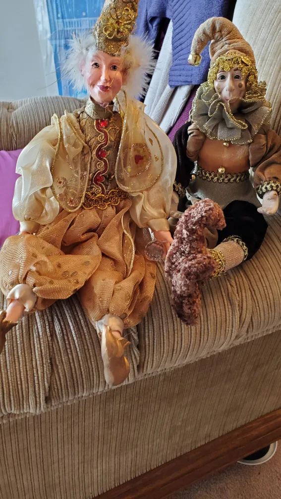 Collectible Clown Dolls image indicator(2)