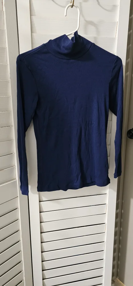 Navy Turtleneck Long Sleeve Shirt