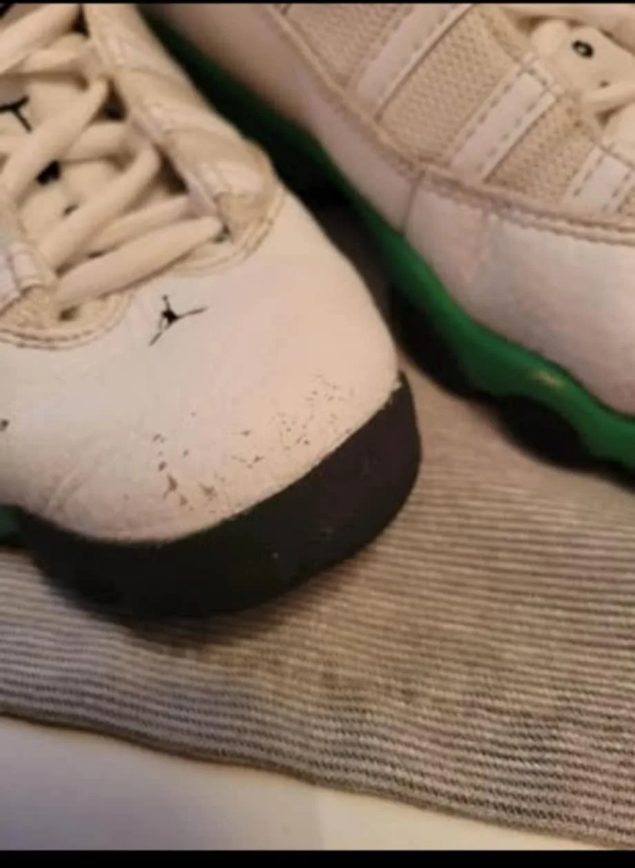 Jordan Sneakers - Size 12c image indicator(2)