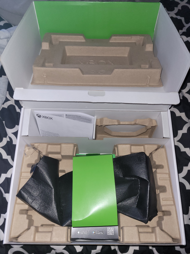 Xbox Series S 1 TB SSD - photo 2