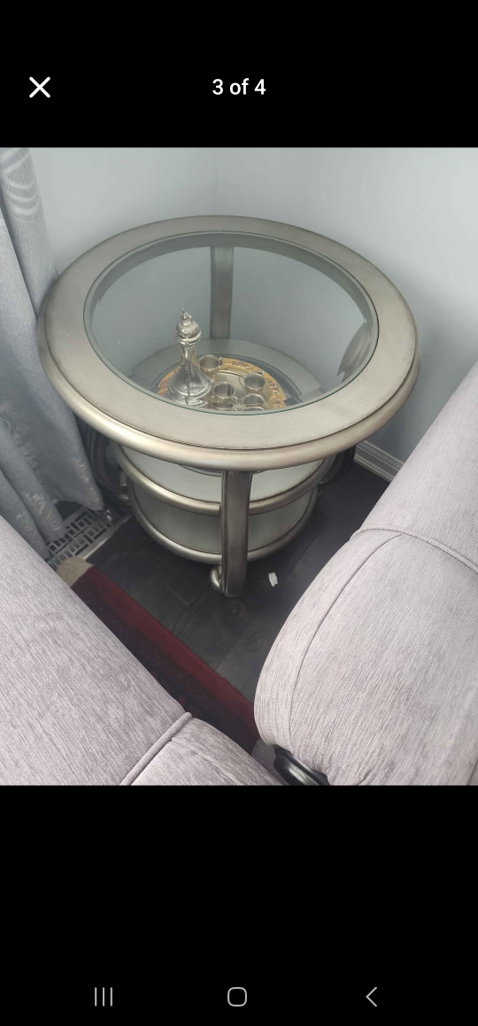 Stylish Oval Coffee Table - photo 2