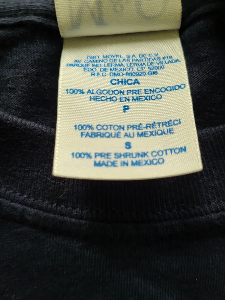 #freecycle 2 Tops Official Queen's Tee 100% Cotton & Bershka Sm image indicator(3)