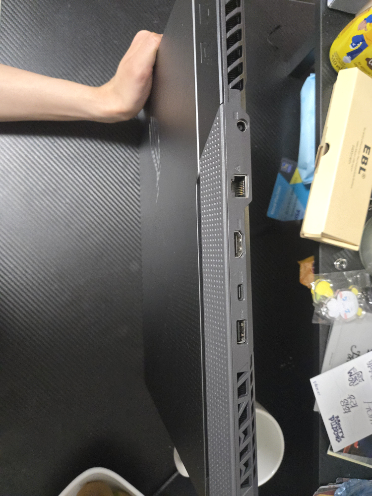 ASUS ROG Strix Gaming Laptop 512GB 16gm RAM - photo 4