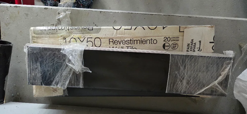 10x50 Revestimiento Wall Tile - 4"x20" image indicator(3)