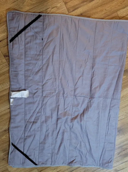 IKEA Grey mattress underpad/protector image indicator(2)