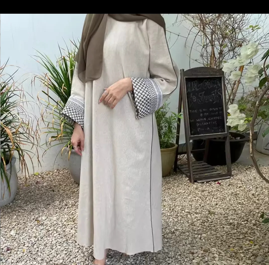 large keffiyeh sleeve linen abaya image indicator(2)