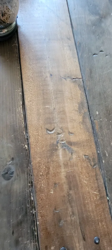 Rustic Coffee Table image indicator(5)