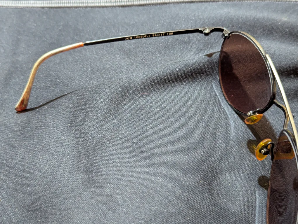 Guess Aviator Sunglasses - Style 106809.1 image indicator(3)