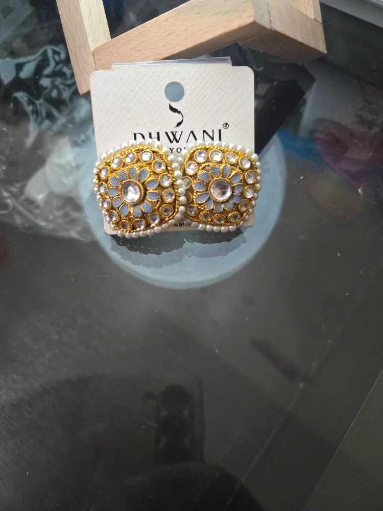 Dhwani Earrings thumbnail