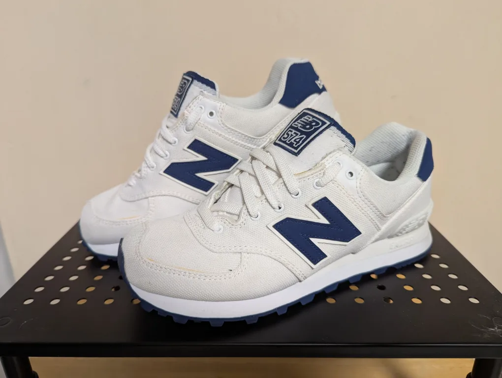 New Balance 574 Sneakers thumbnail
