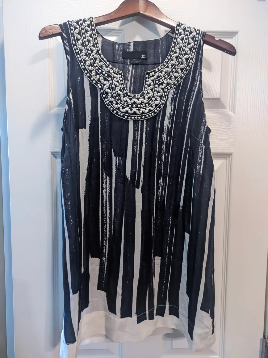 Free! Women's fashion size L image indicator(4)