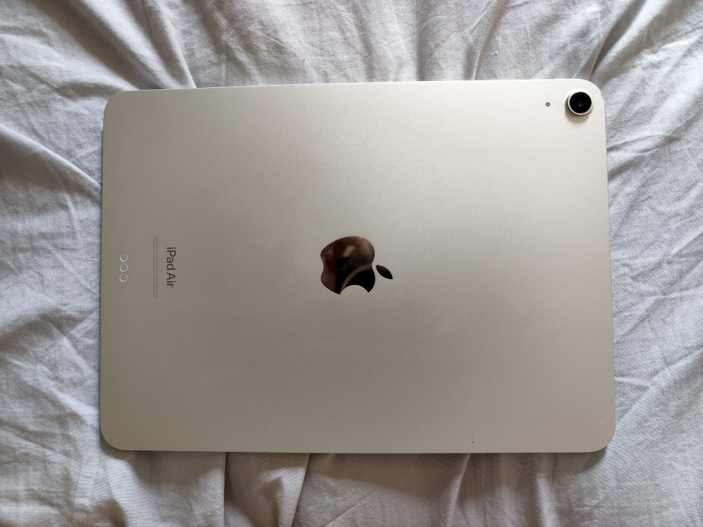 Apple iPad Air (5th Gen) 256GB - photo 2