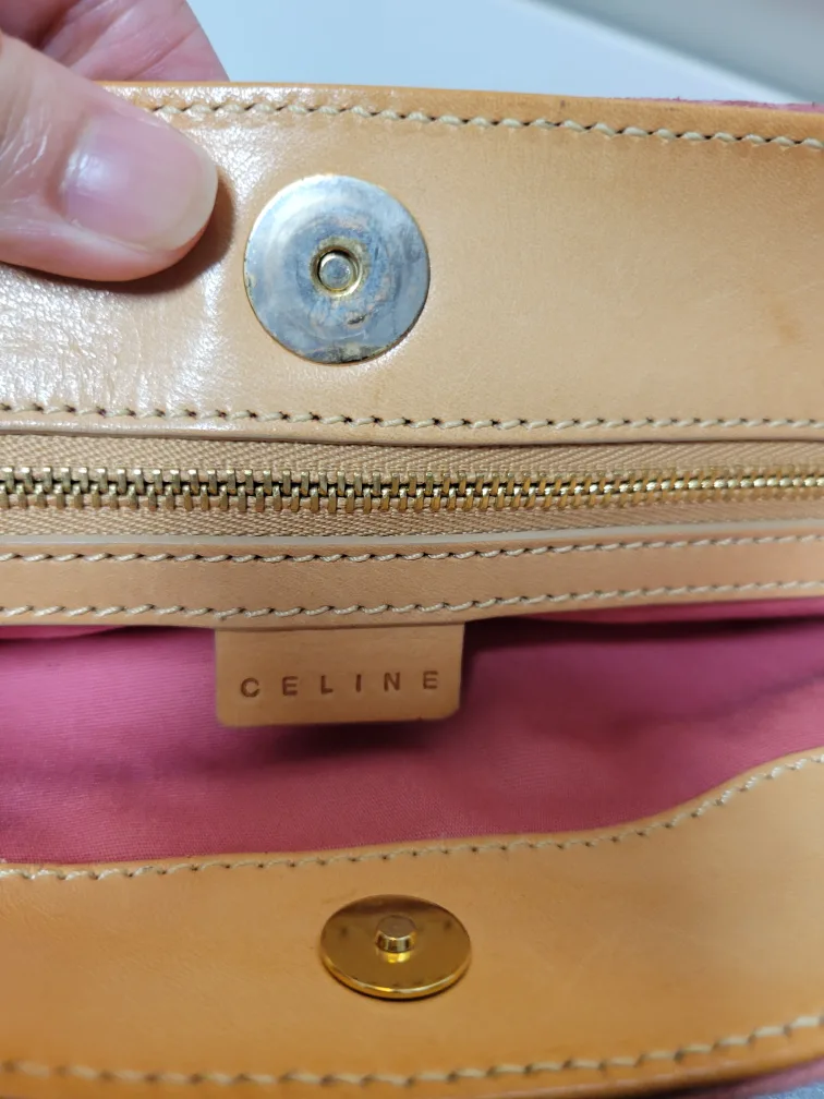Celine Pink Suede Shoulder Bag image indicator(8)