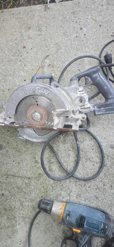 Skilsaw Circle Saw Super Duty Electric  Drive Works thumbnail