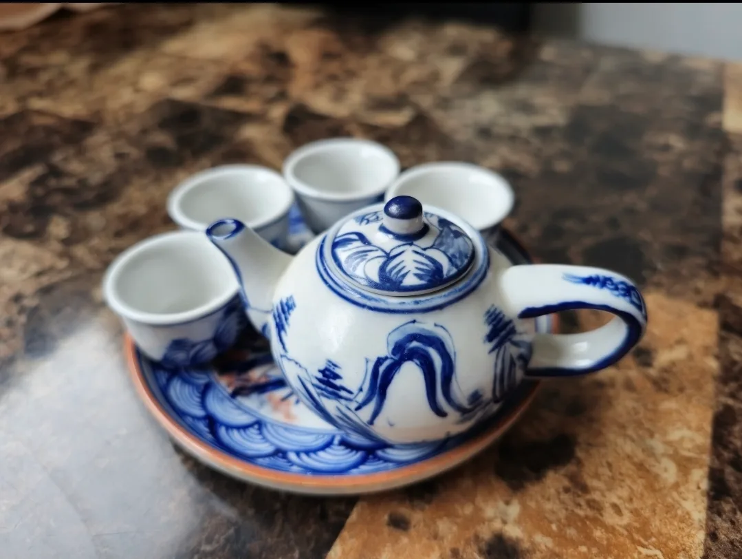 Brand New Chinese Tiny Tea Set $10 thumbnail