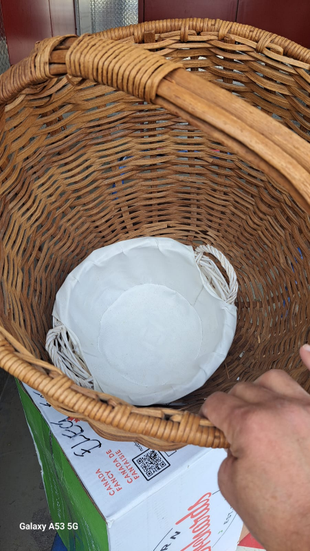 LAST weekend!! Wicker Basket with Handle & more - photo 4