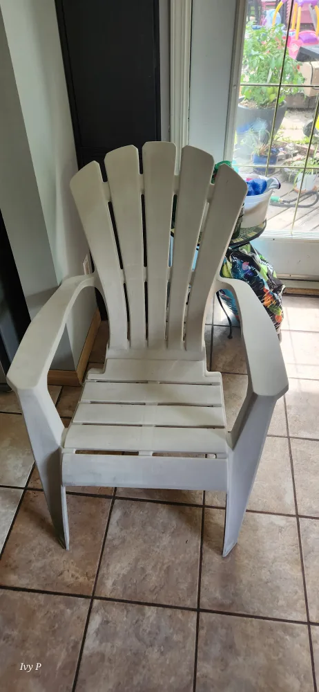 Grey Adirondack Chair 💚 thumbnail
